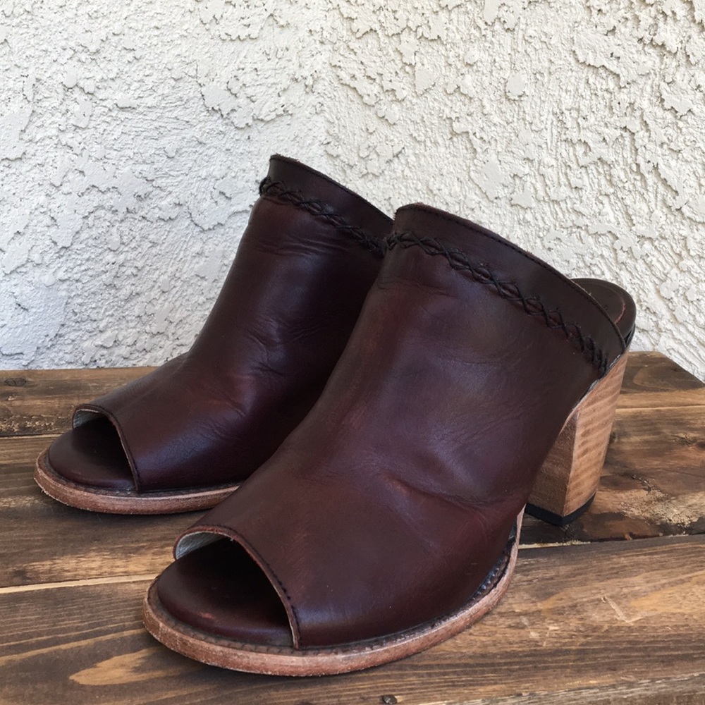 *SOLD* Freebird Bambi Brown Leather Mules Shoes 9 - Picture 1 of 8